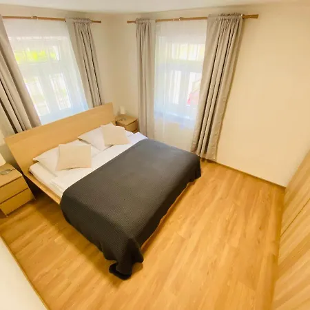 Ella Guest house Hrensko